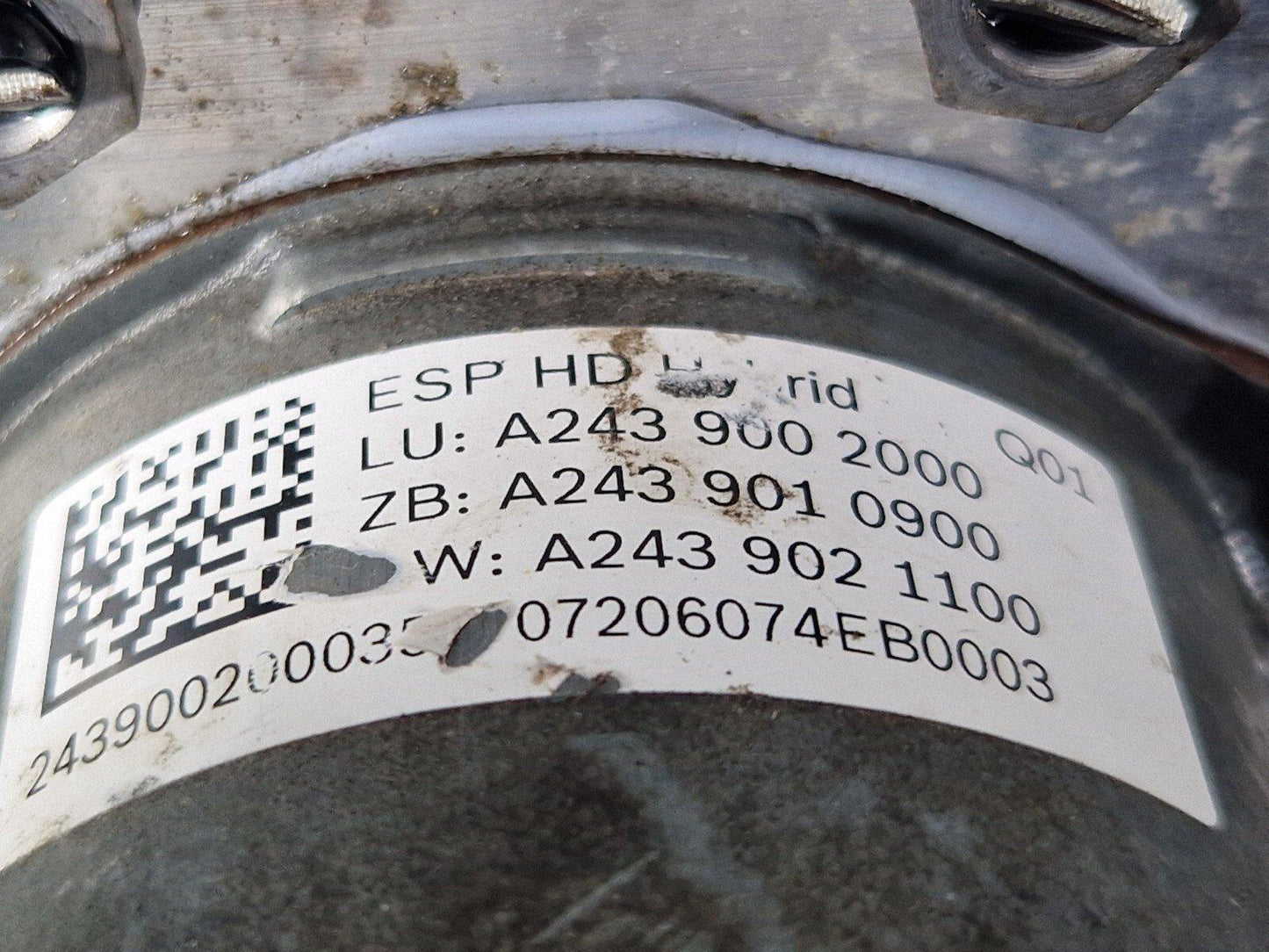 19-ON MERCEDES BENZ CLA C118 GENUINE ABS PUMP A2439010900 A2439002000