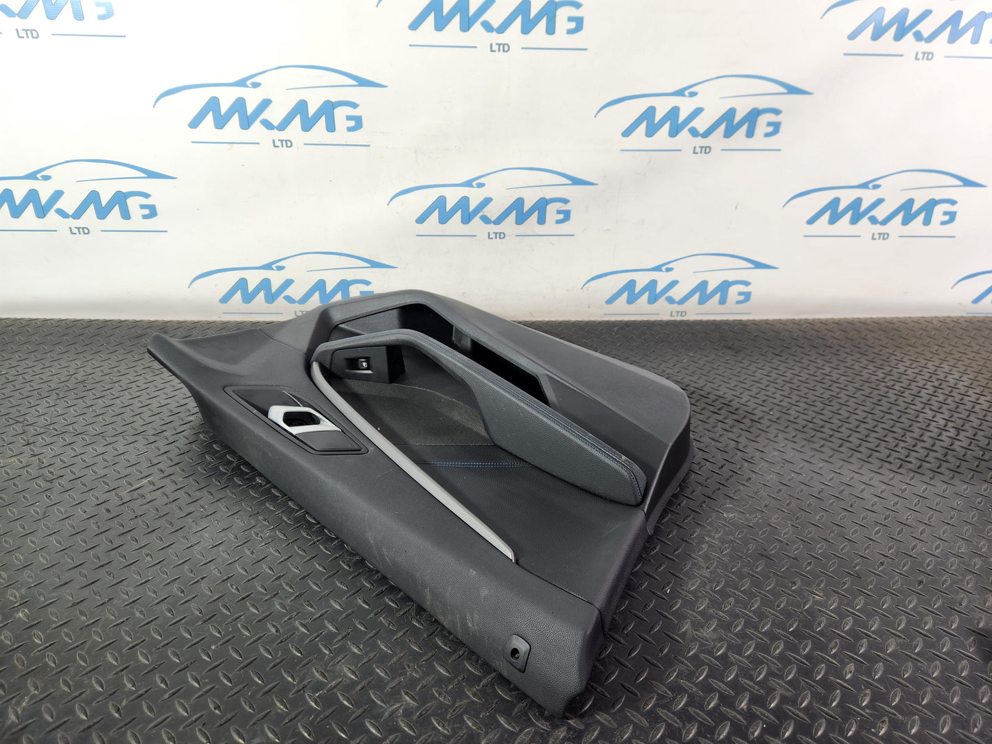 BMW 118i F40 Front Left N/S Passenger Side Door Card Panel