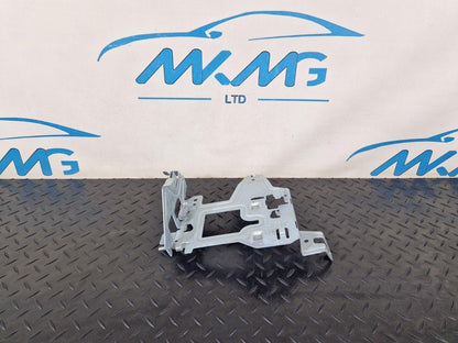 14-21 MERCEDES BENZ W205 FUSE BOX RELAY HOLDER BRACKET A2055451740