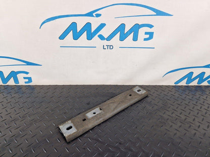 18-ON MERCEDES BENZ A CLASS W177 GENUINE EXHAUST HOLDER BRACKET A2474921400