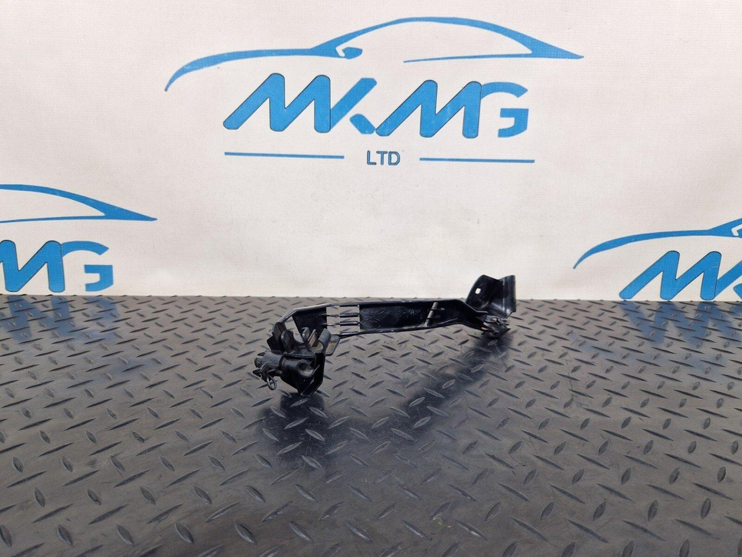 14-21 MERCEDES-BENZ C250D W205 OEM GENUINE CABLE DUCT BRACKET A2055462180