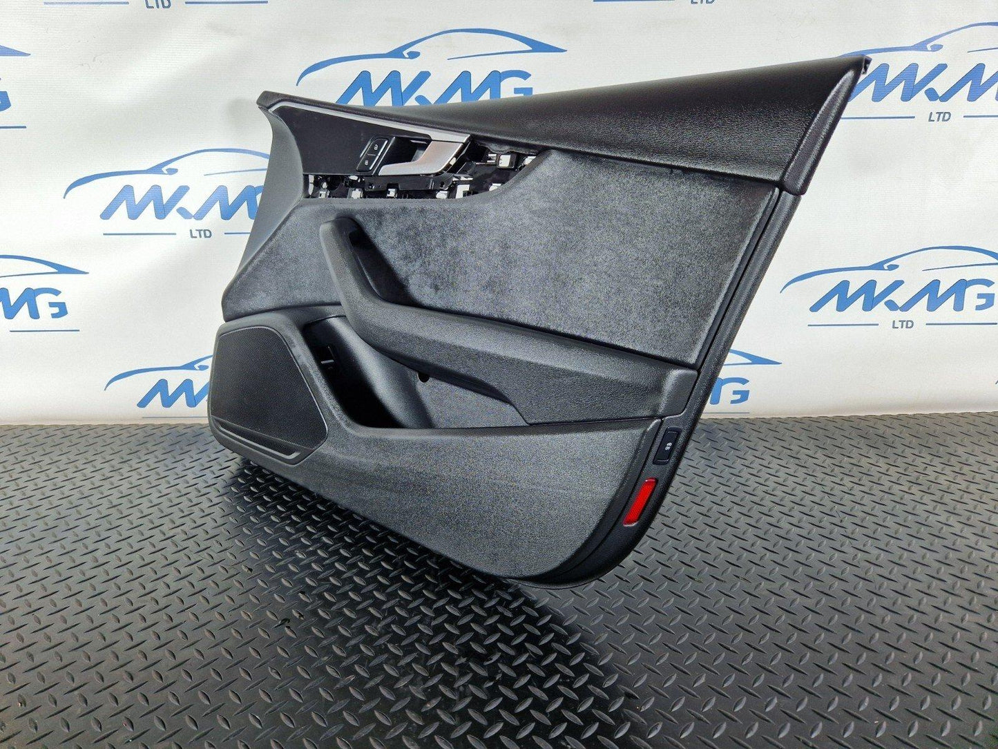16-19 AUDI A4 B9 S-LINE FRONT RIGHT INTERIOR DOOR PANEL CARD 8W0867134