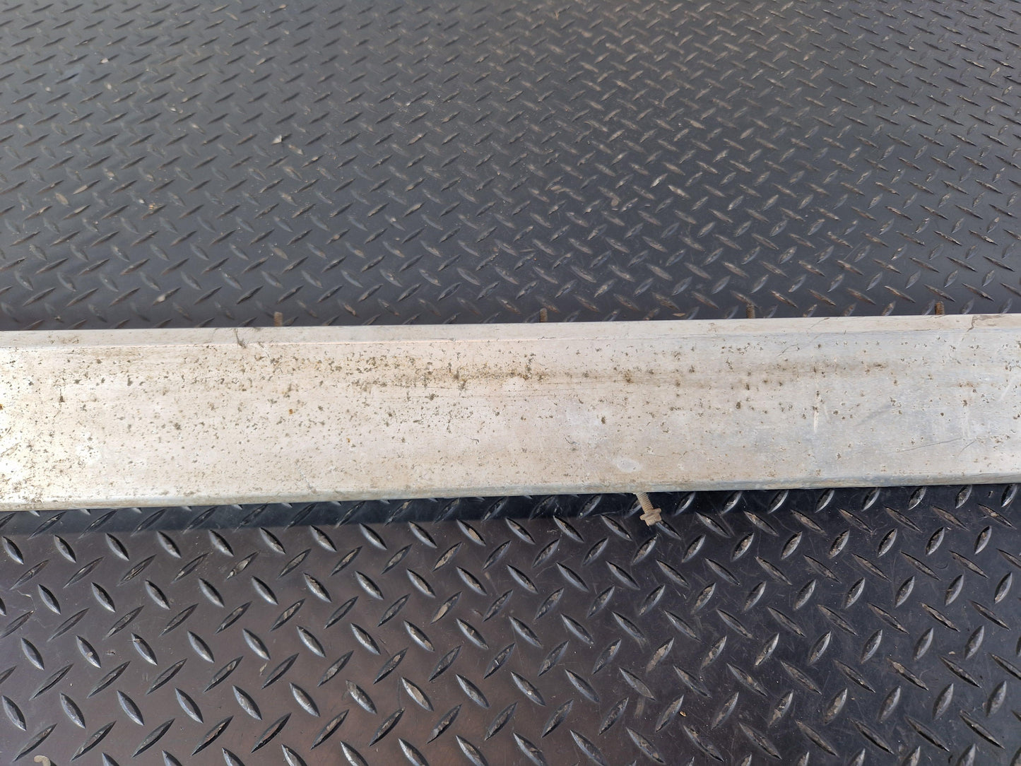Land Rover Range Rover Evoque RADIATOR SUPPORT LOWER K8D28A297AC