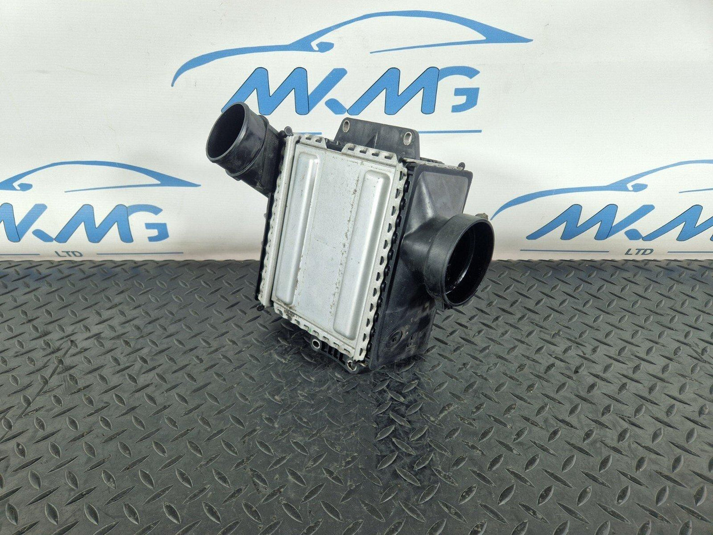 14-21 MERCEDES BENZ C300H W205 2.2 OM651 OEM ENGINE INTERCOOLER A6510901900