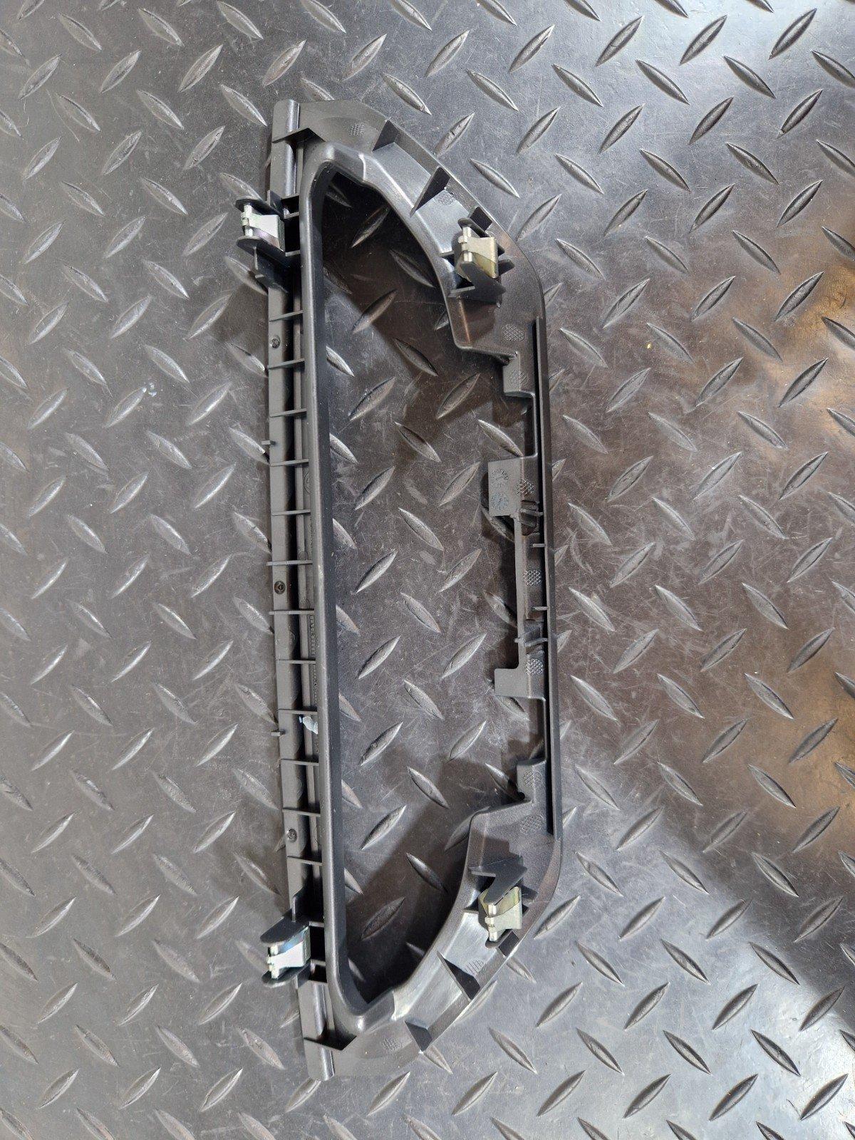 16-22 BMW X1 F48 GENUINE OEM DASHBOARD SCREEN SURROUND TRIM 9353266