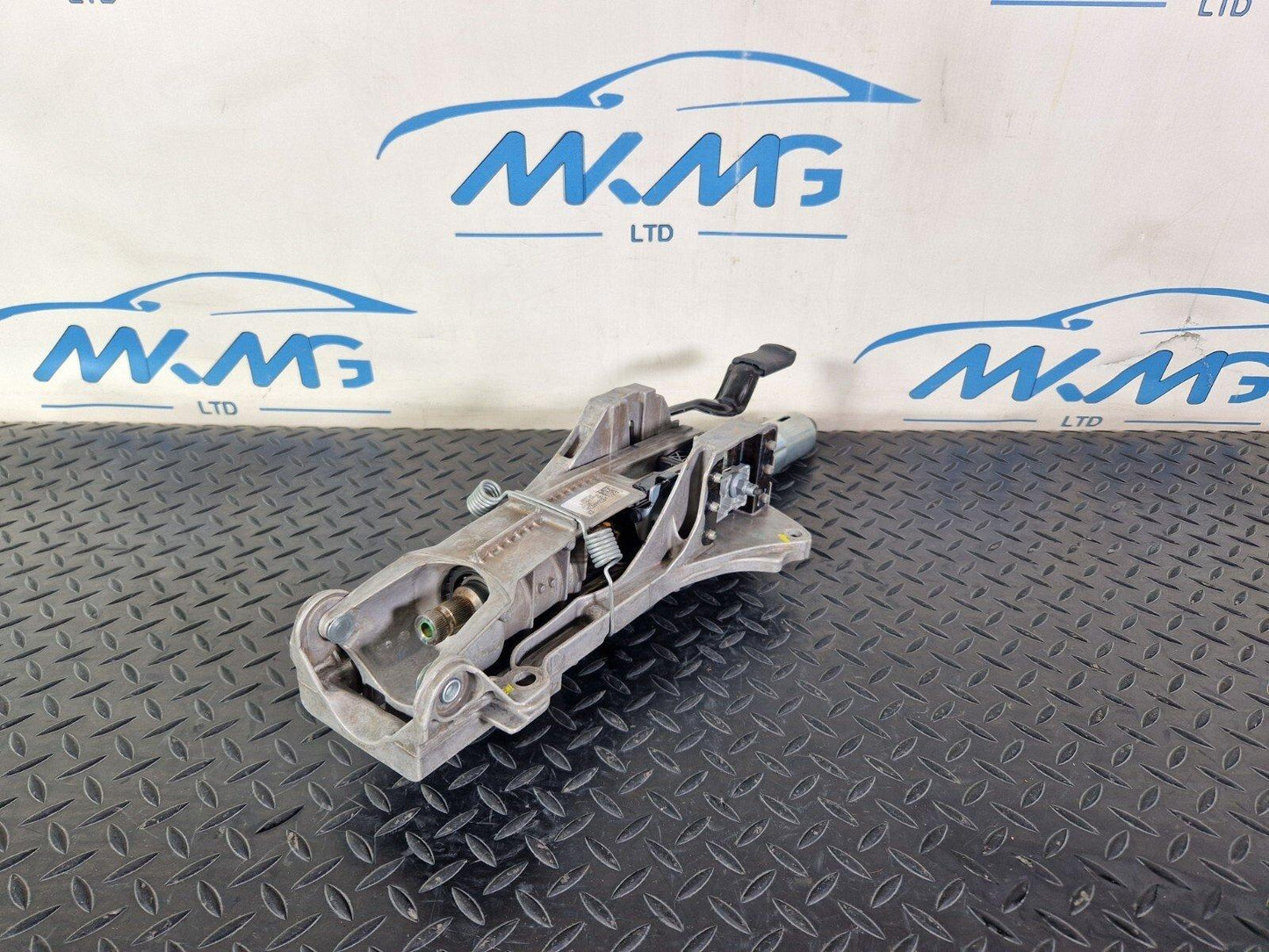 14-21 MERCEDES BENZ C200 W205  GENUINE STEERING COLUMN A2054609001