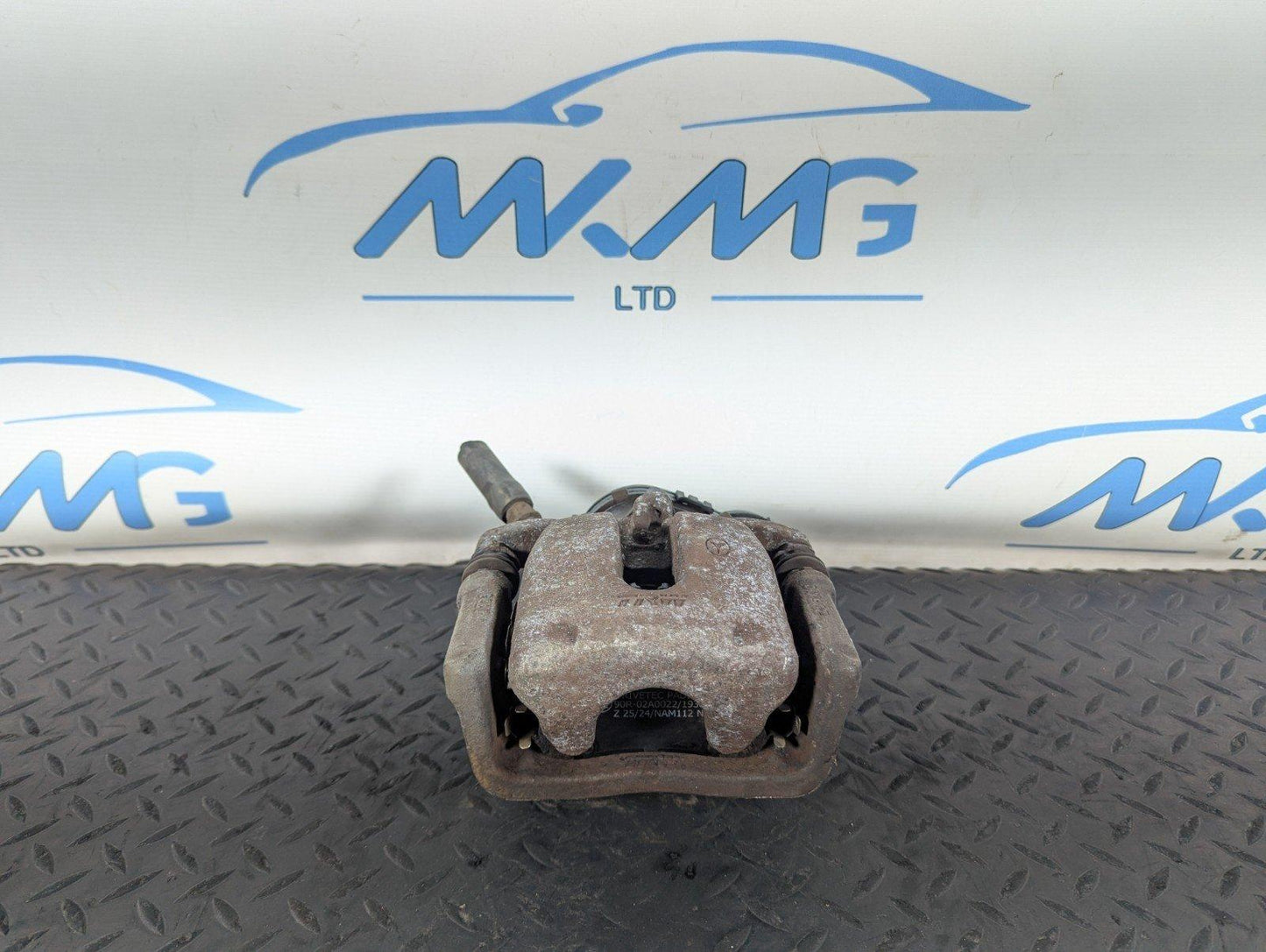 13-19 MERCEDES BENZ CLA C117 GENUINE REAR RIGHT O/S BRAKE CALIPER A2464232498
