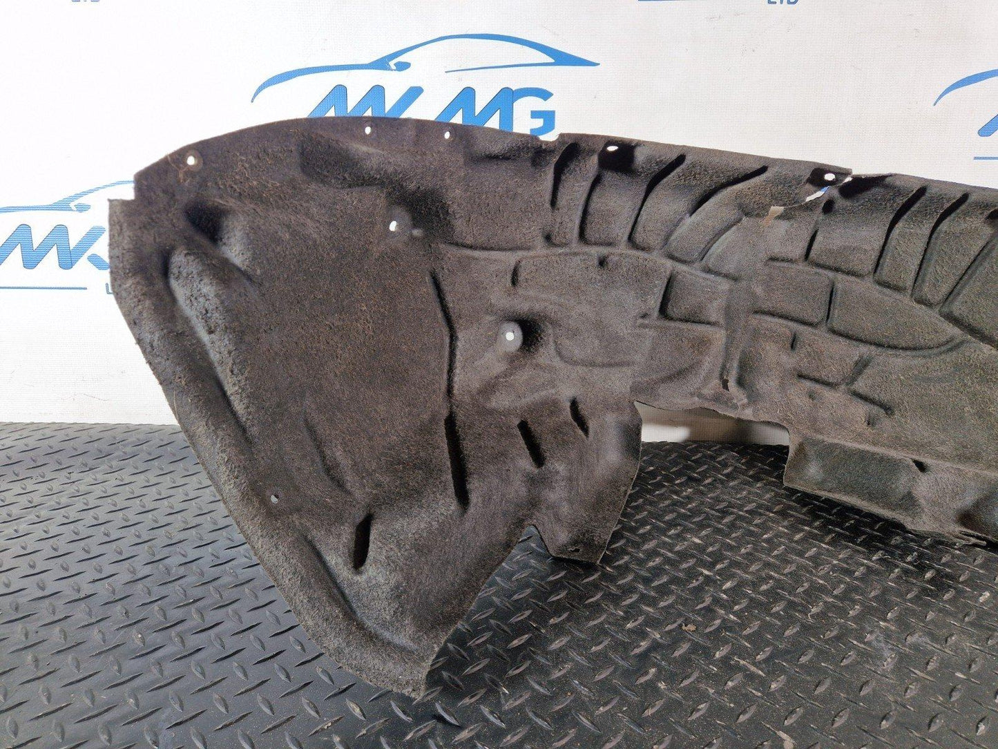 16-19 AUDI A4 B9 WHEEL ARCH LINER REAR RIGHT SPLASH GUARD 8W0810172G