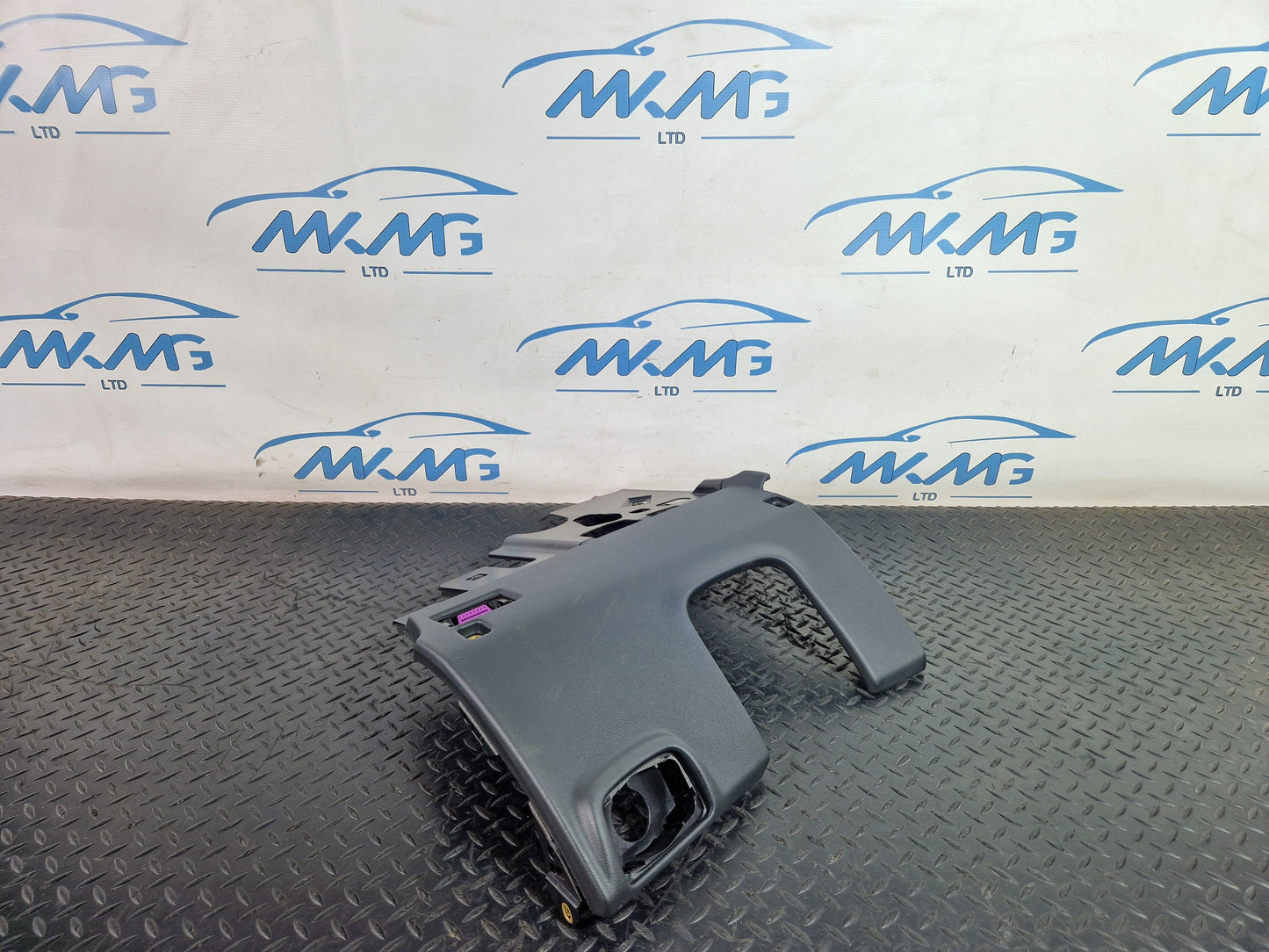 Audi A6 Allroad C7 Dashboard Lower Trim Cover Front Right Side 4G2863076C