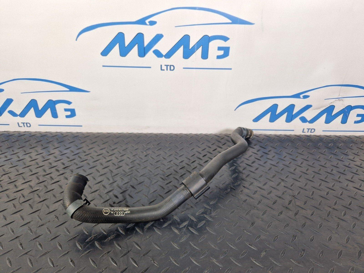 16-19 AUDI A4 B9 2.0TDI DEU GENUINE WATER COOLANT HOSE PIPE 8W0145947A