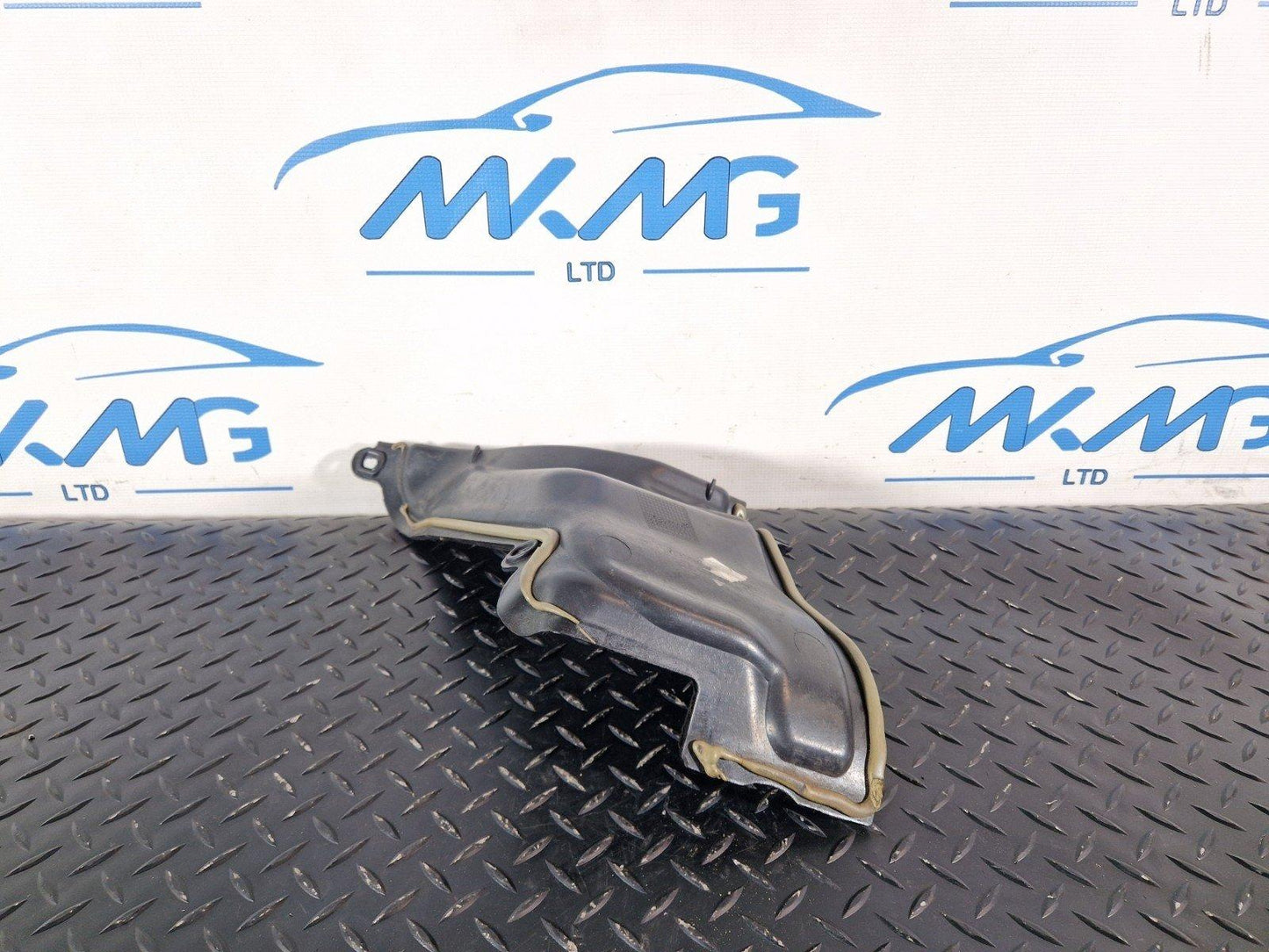11-19 MERCEDES BENZ ML W166 GENUINE ENGINE BAY HEATH SHIELD COVER A1666201478