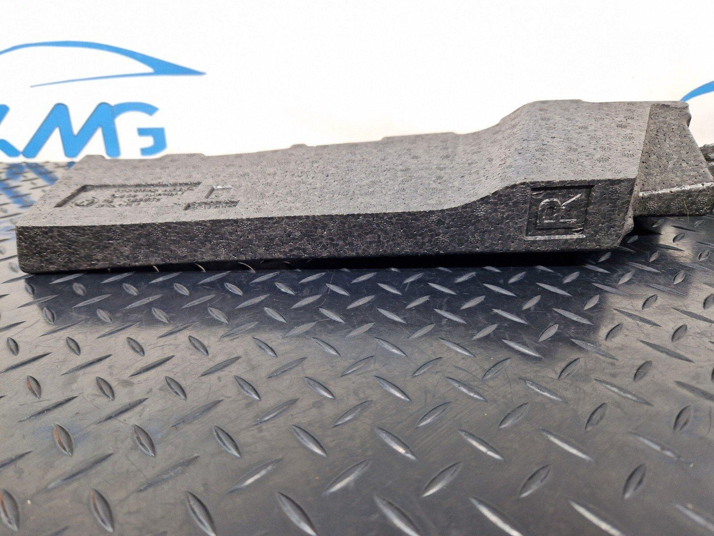 BMW 2 SERIES GRAN TOURER F45 F46 REAR RIGHT TRUNK FLOOR SUPPORT FOAM 7327028