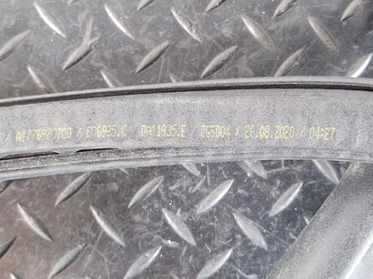 MERCEDES W177 V177 REAR RIGHT / LEFT N/O/S DOOR RUBBER SEAL GASKET A1776920700