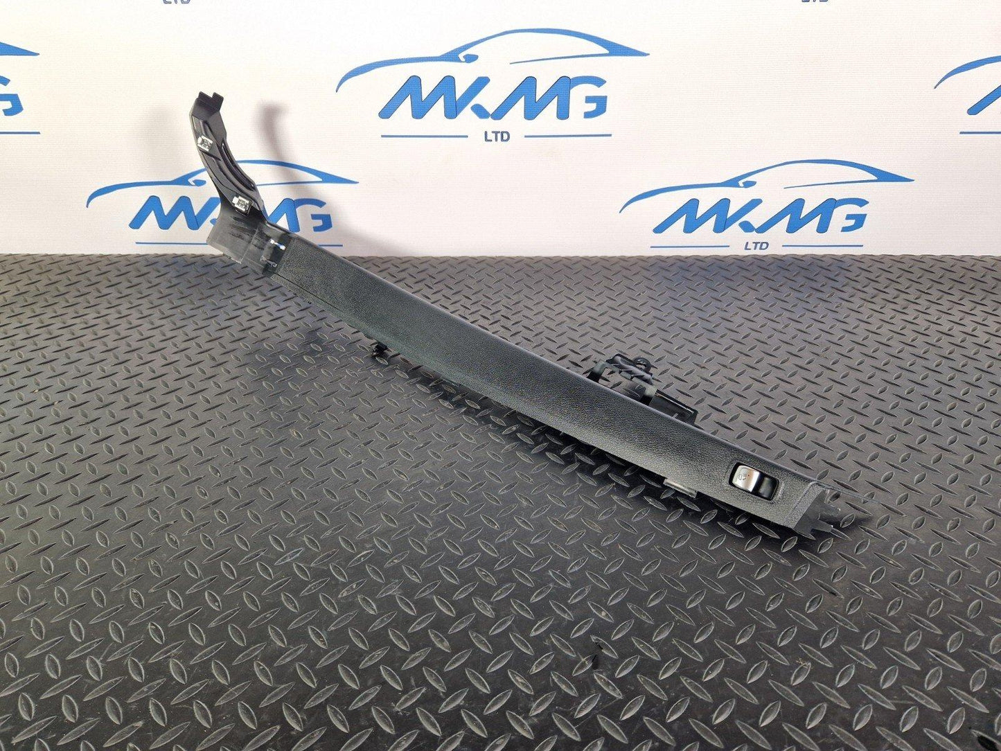 14-21 MERCEDES BENZ C200d W205 REAR LEFT INNER ARCH TRIM A2056903505