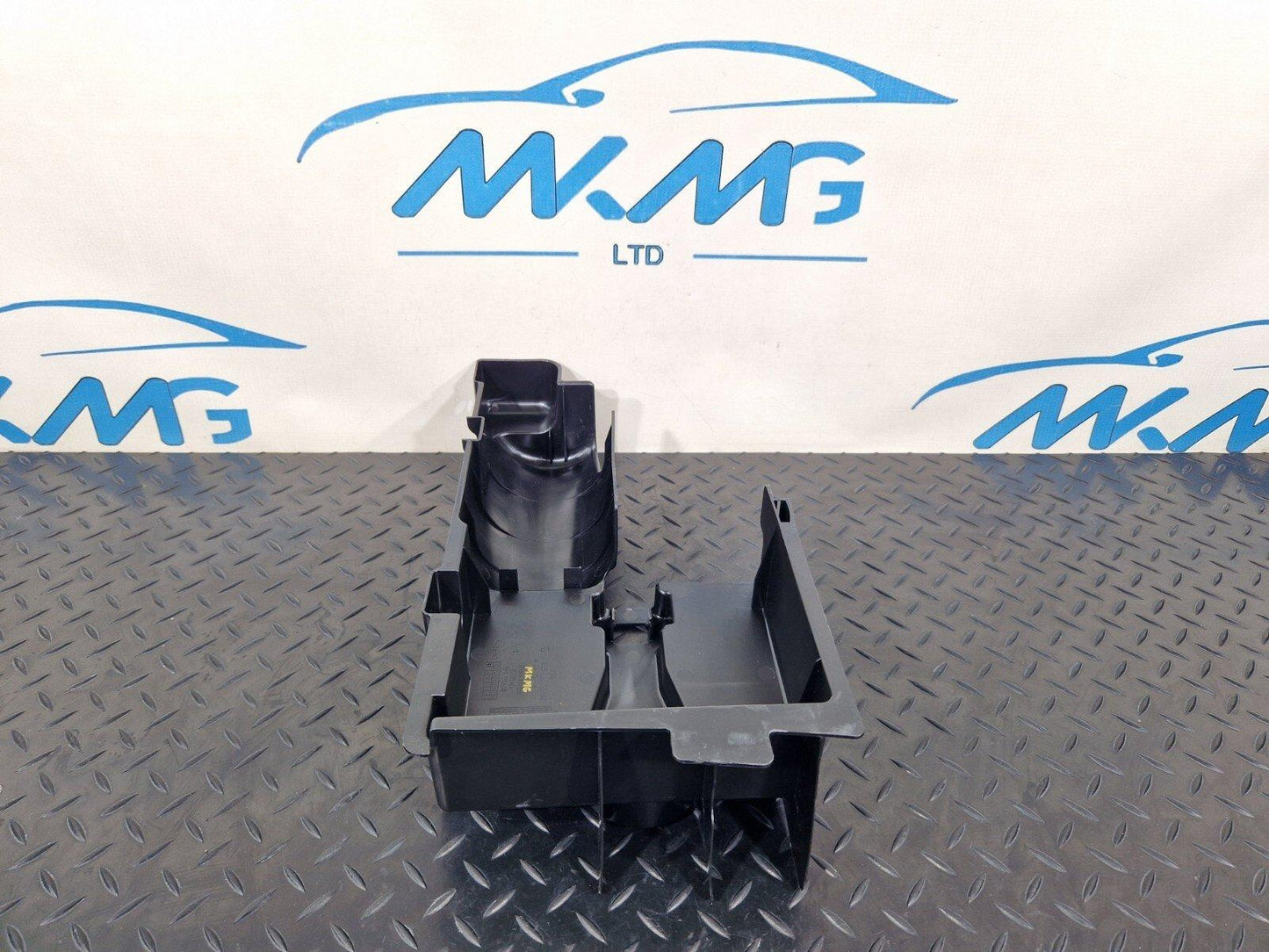 14-21 MERCEDES BENZ C200 W205 GENUINE TRUNK BOOT TOOL STORAGE TRAY A2058990014