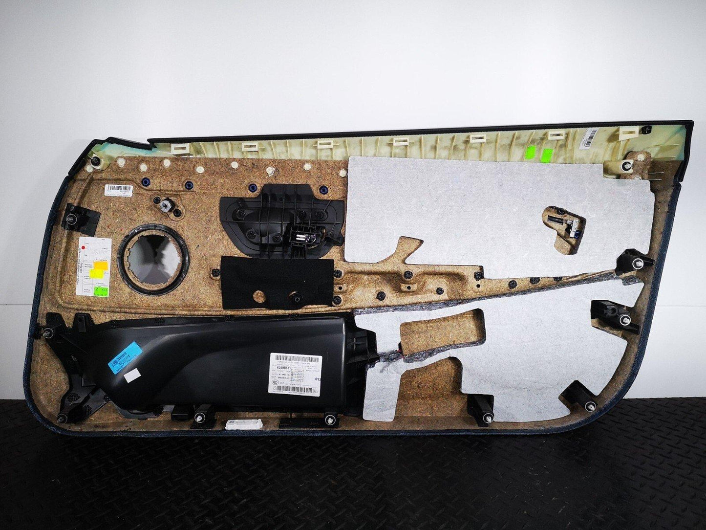 14-20 BMW 4-SERIES M-SPORT F32 GENUINE FRONT LEFT N/S DOOR CARD PANEL 62588631