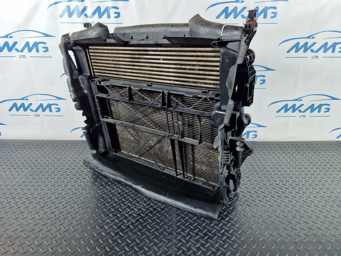 14-23 MERCEDES VITO W447 1.6L DIESEL OM622.951 COMPLETE RAD PACK A4475010201