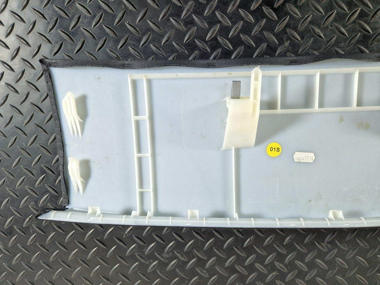 16-19 AUDI A4 AVANT B9 S-LINE OEM REAR ROOF TRIM 8W9867839