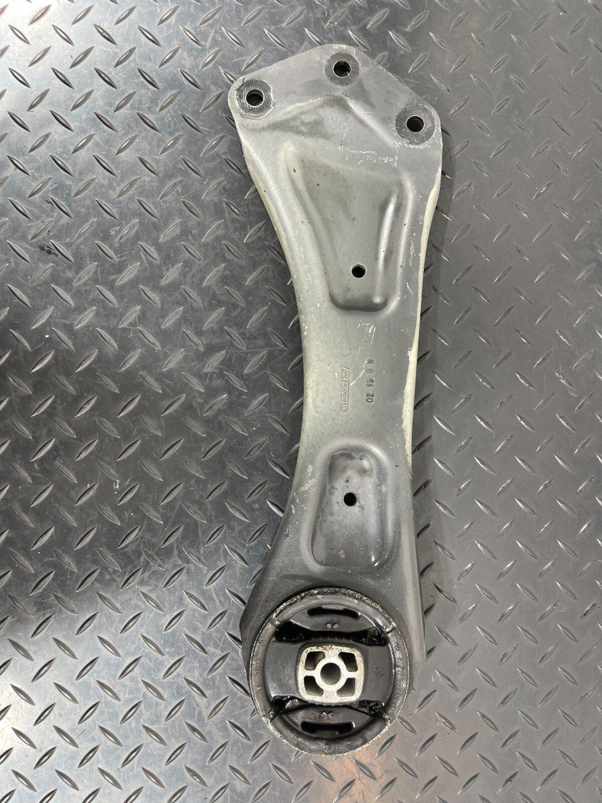 Rear Wishbone Mercedes W177 W247 Control Arm Axle Left N/S Joint A2473520700