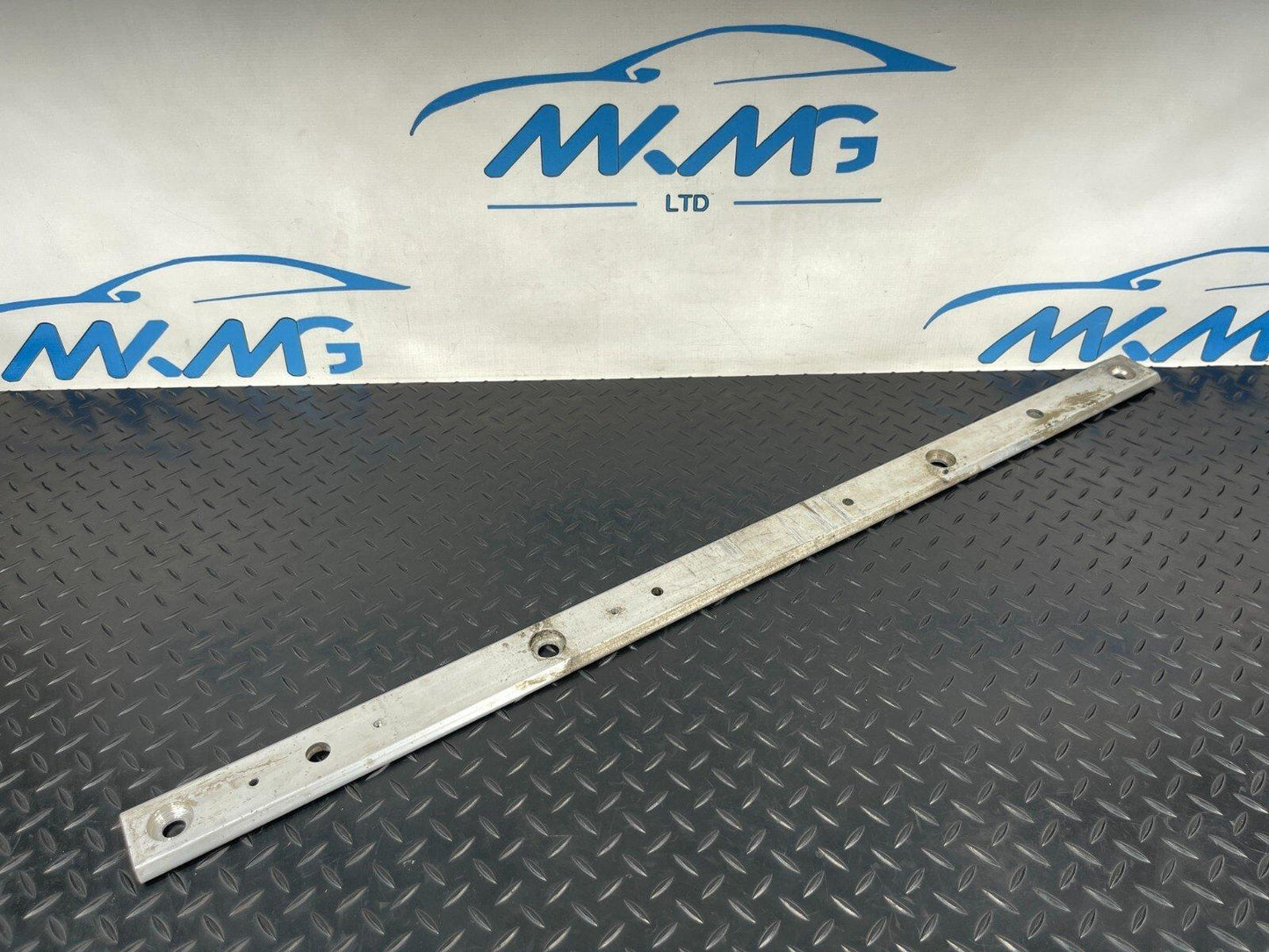 14-21 MERCEDES BENZ C-CLASS C350h W205 REAR TUNNEL BEAM BAR A2056190725
