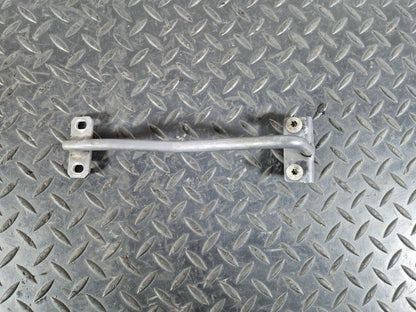 14-21 MERCEDES BENZ C200d W205 FRONT LOCKING STRIKER SUPPORT BRACKET A2058980032