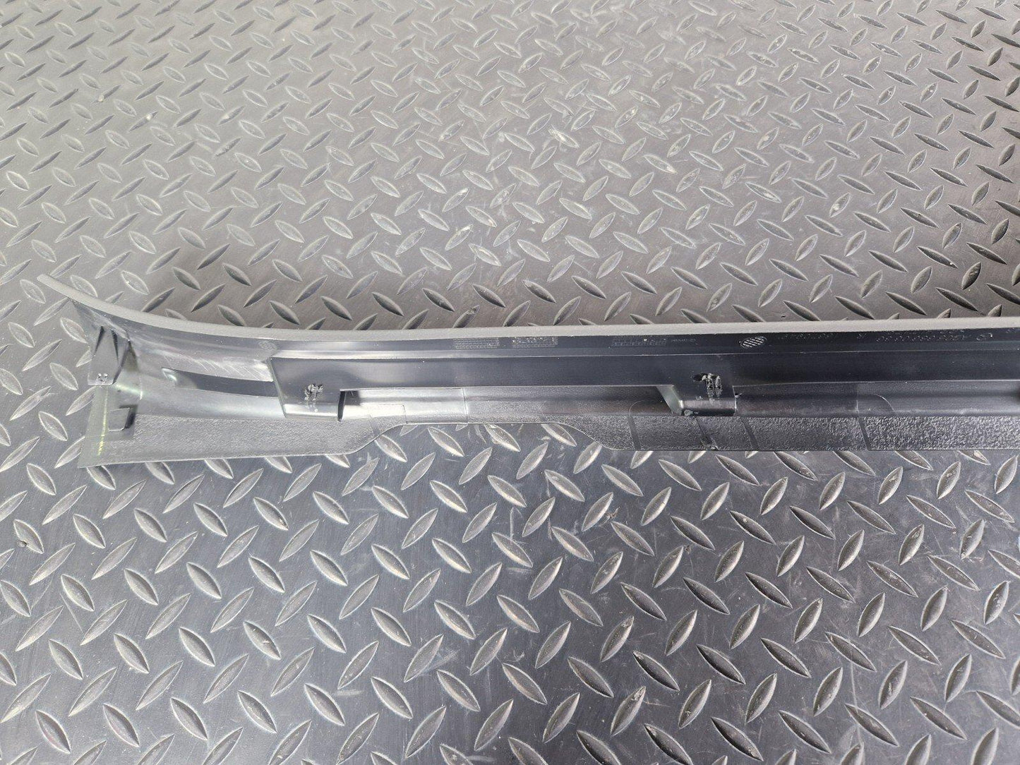 14-21 MERCEDES C200 W205 RIGHT DRIVER SIDE INNER SILL TRIM COVER A2056860636
