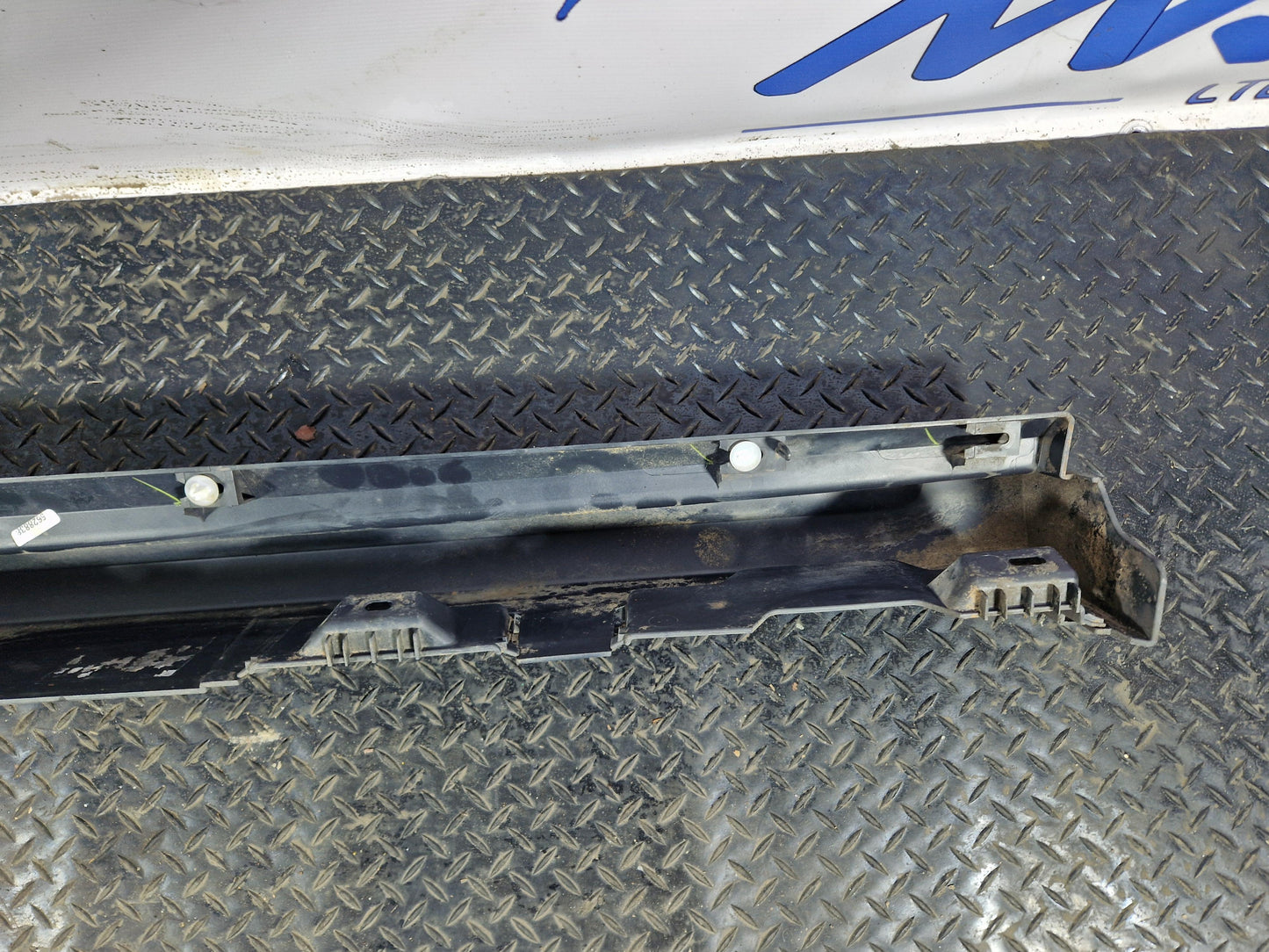 Land Rover Range Rover Evoque L538 DRIVER RIGHT SIDE SKIRT BJ3M10154RH