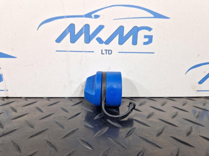 14-21 MERCEDES BENZ C220D W205 GENUINE OEM ADBLUE FILLER CAP A2224700105
