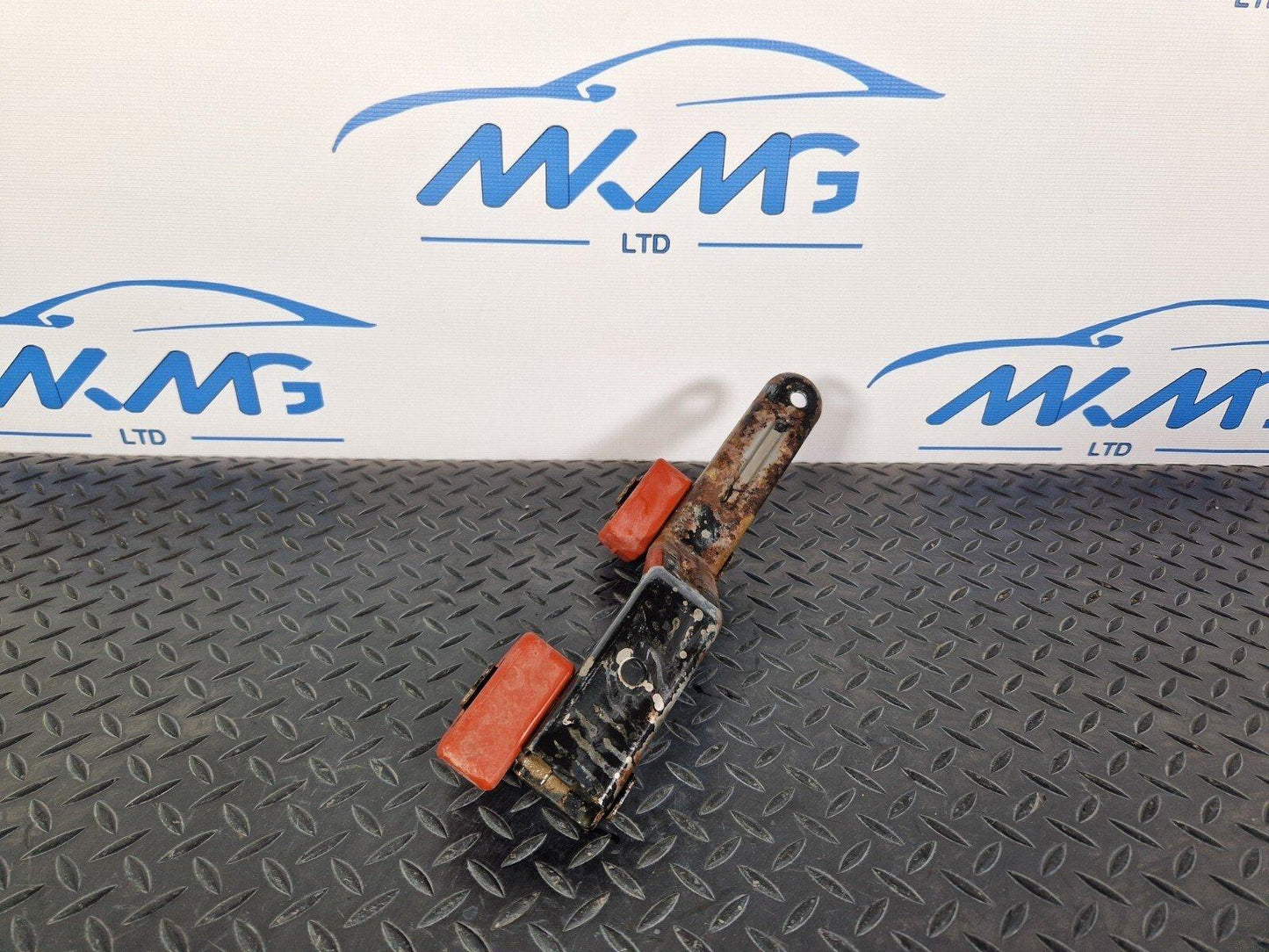 18-ON MERCEDES BENZ SPRINTER W907 W910 EXHAUST MUFFLER HOLDER A9104921500