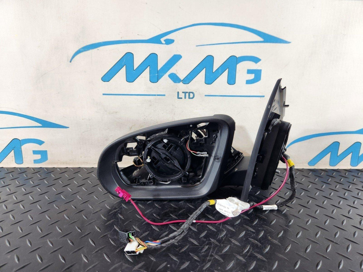 MERCEDES BENZ B CLASS W247 FRONT LEFT N/S POWER FOLD WING MIRROR A2478102706