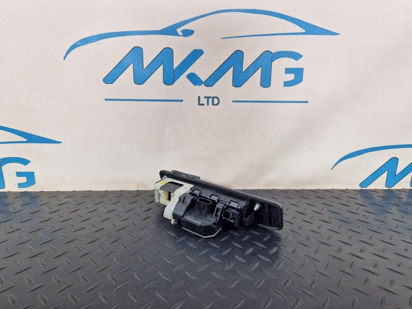 18-ON MERCEDES BENZ A CLASS W177 TAILGATE BOOT LID OPENING HANDLE A0997500700