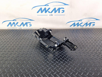 18-ON MERCEDES BENZ SPRINTER W907 RADIO FRAME DASHBOARD TRIM  A9108270600