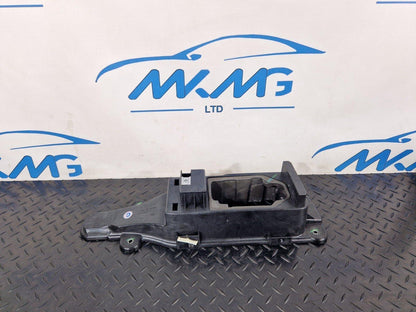 17-20 VW GOLF MK7.5 GEAR STICK SURROUND MOUNTING BRACKET 5GE864761