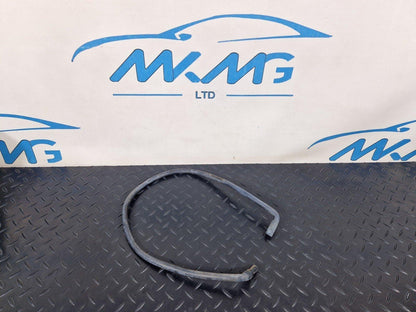 16-19 AUDI A4 B9 S-LINE OEM GENUINE RIGHT SIDE HEADLIGHT WASHER HOSE 8W0941718A