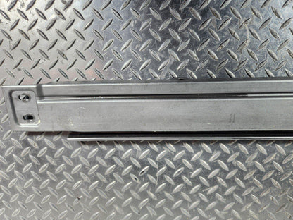 11-19 MERCEDES ML W166 REAR RIGHT SIDE BOOT FLOOR TRIM COVER RAIL A1666841231