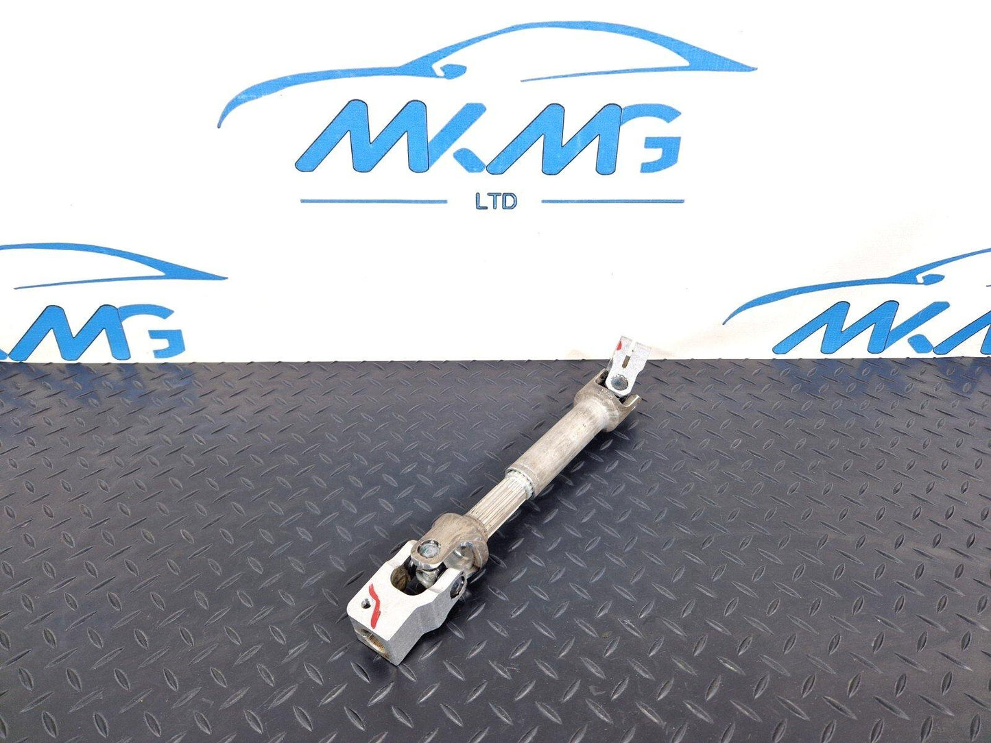 18-ON MERCEDES BENZ SPRINTER W910 FWD LOWER STEERING JOINT A9104603900
