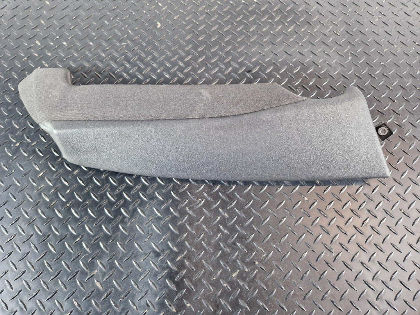 16-19 AUDI A4 B9 GENUINE OEM REAR RIGHT SEAT COVER TRIM 8W0885704A