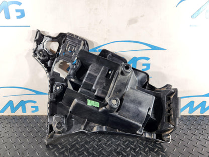 BMW 118i F40 Hatchback Right Driver Side Rear Bumper Bracket Genuine 8072576