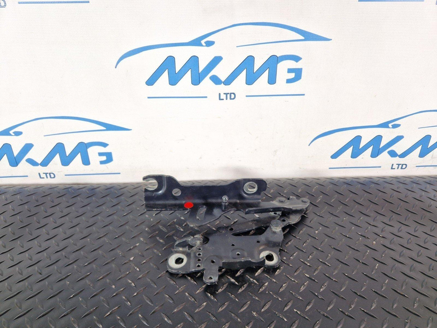 BMW 5 SERIES F10 GENUINE RIGHT O/S BONNET HOOD HINGE 13389610
