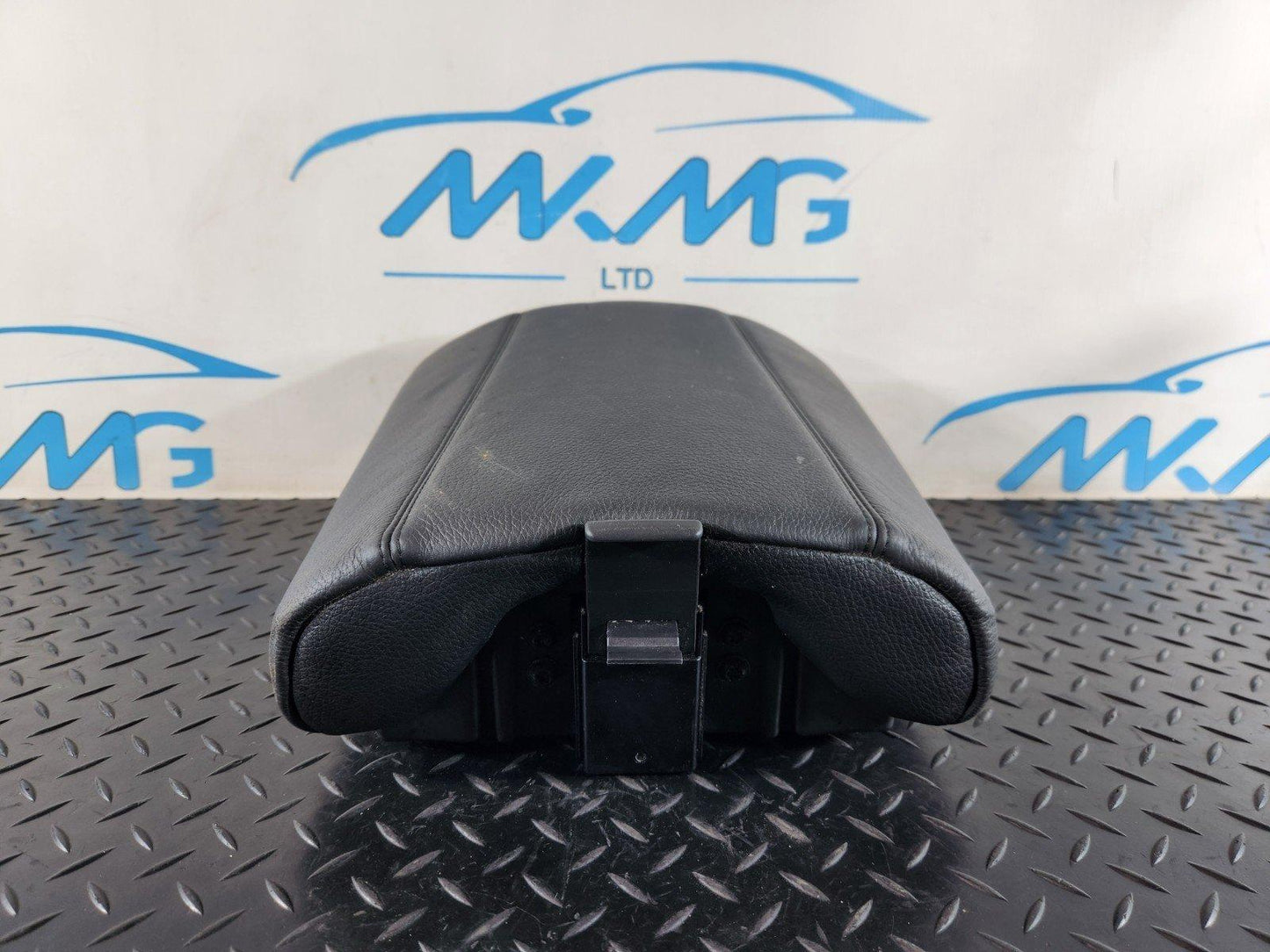 11-18 BMW 6 SERIES F13 REAR CENTER CONSOLE ARMREST PAD COVER 7266490