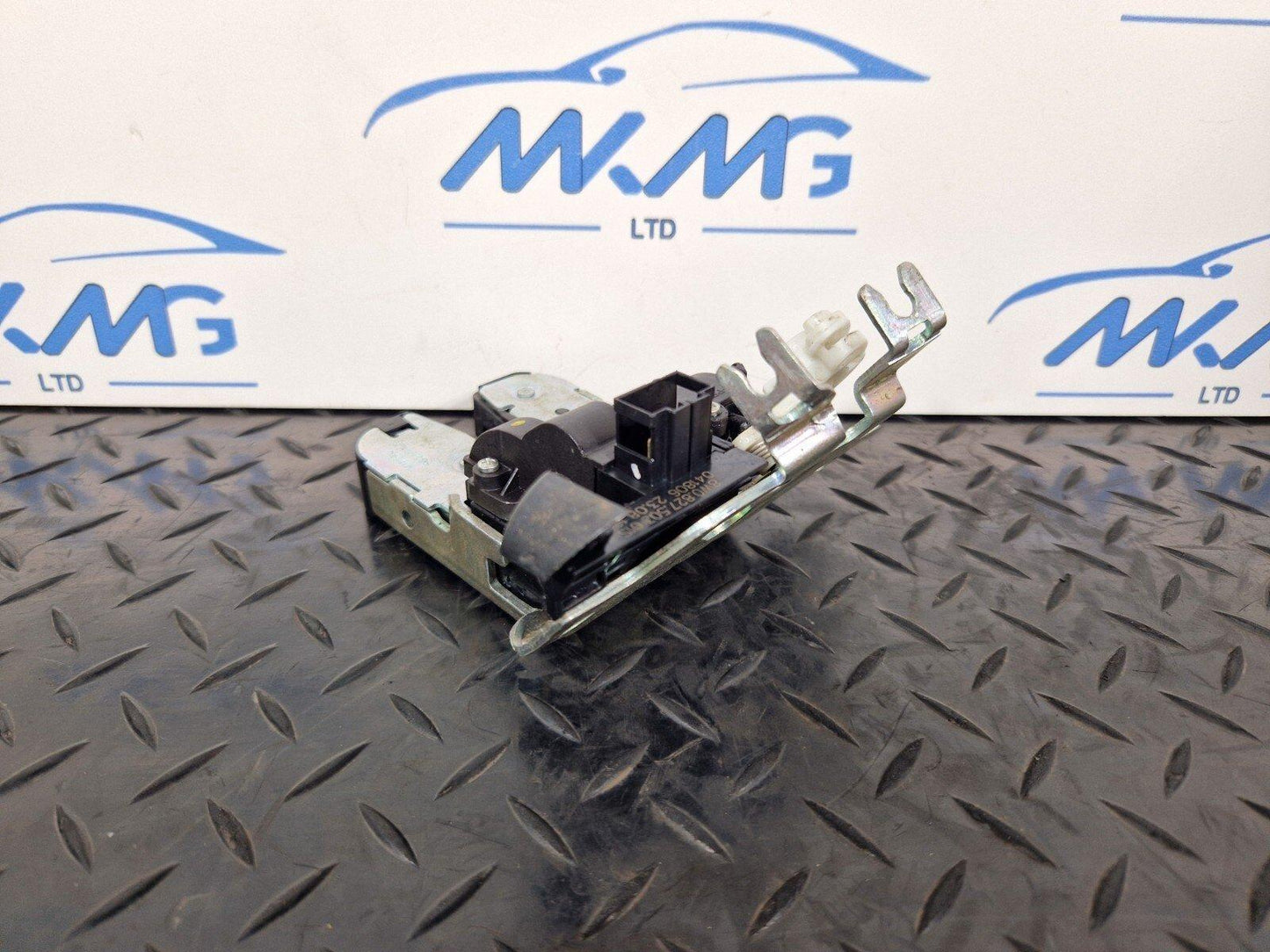 16-23 AUDI A5 F5 SPORTBACK TAILGATE LOCK LATCH MECHANISM 8W0827503