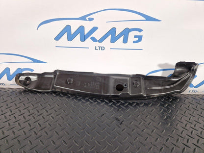 12-18 AUDI A6 C7 GENUINE FRONT WING BRACKET LEFT PASSENGER SIDE 4G0821111