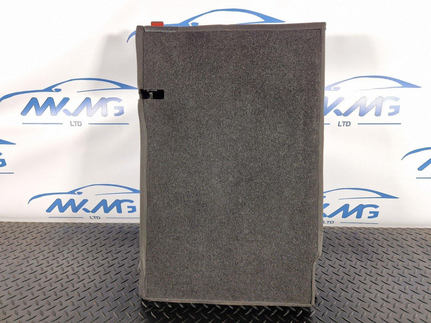 16-19 AUDI A4 B9 SALOON GENUINE REAR N/S CLOTH SEAT BACKREST WITH HEADREST