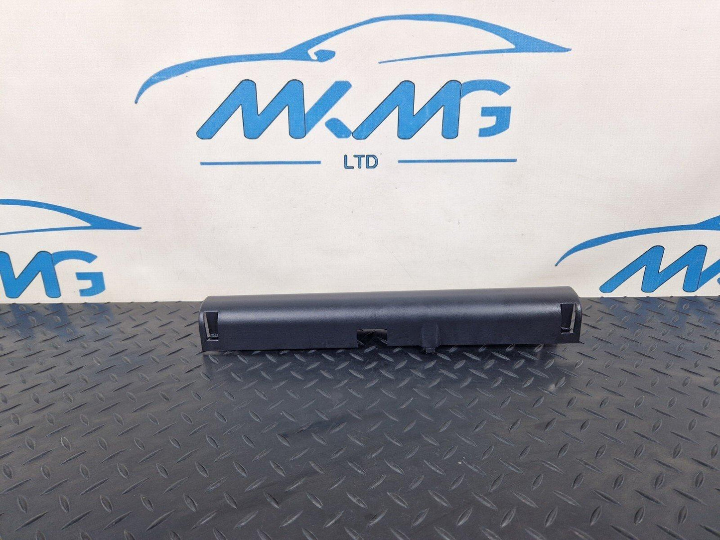 18-ON MERCEDES BENZ SPRINTER W907 W910 REAR CAB WIRING LOOM COVER A9068210389