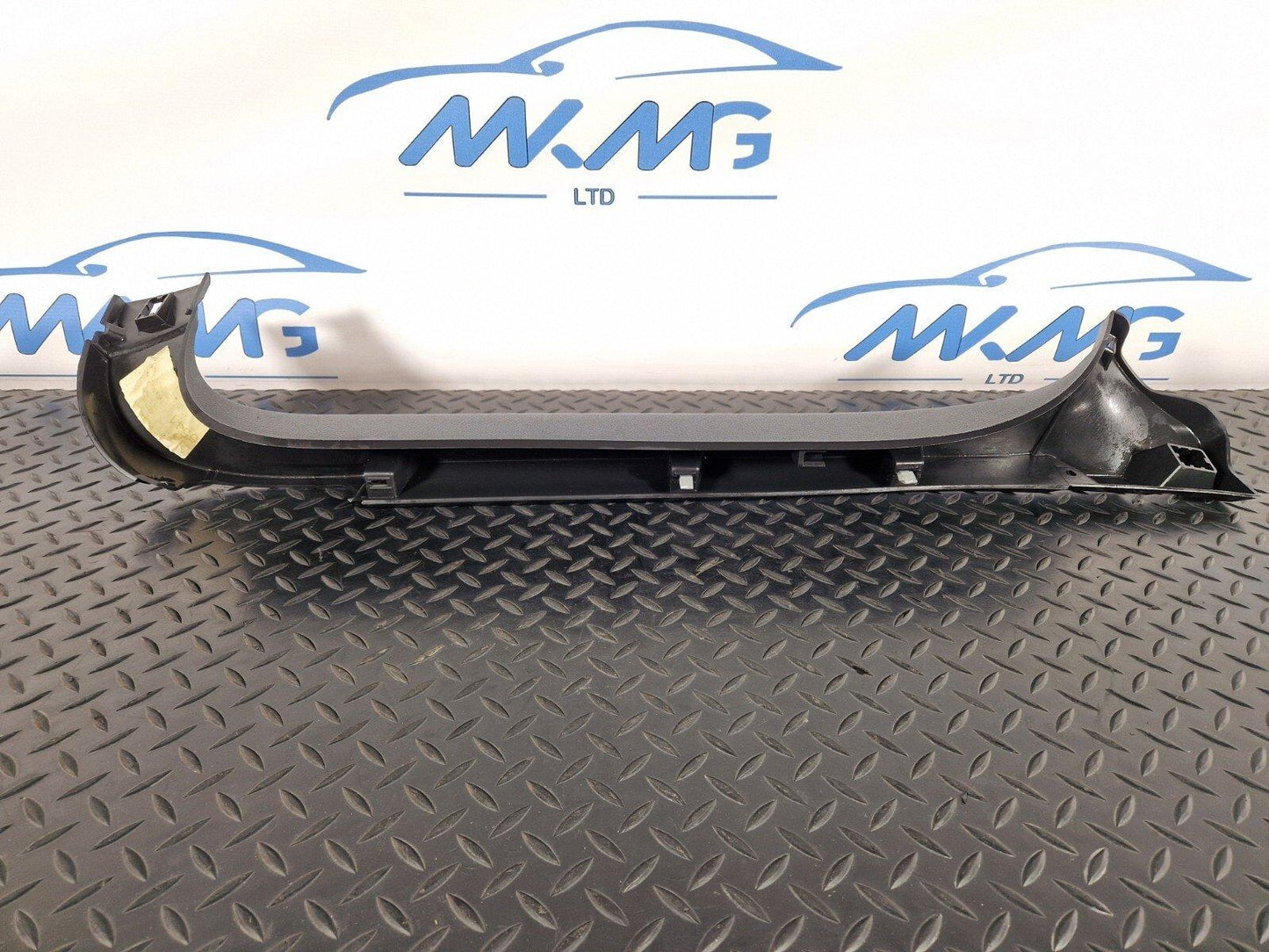 10-18 AUDI A7 4G S-LINE GENUINE BOOT LID LEFT SIDE TRIM INNER PANEL 4G8867607