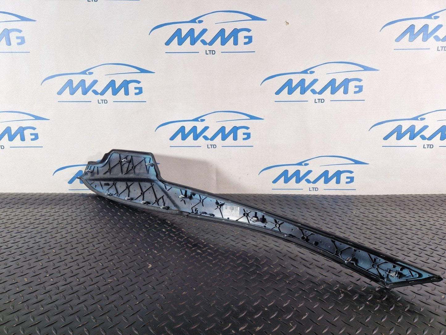 11-18 BMW 6 SERIES F13 CENTER CONSOLE RIGHT SIDE O/S TRIM PANEL 9228822 9197158