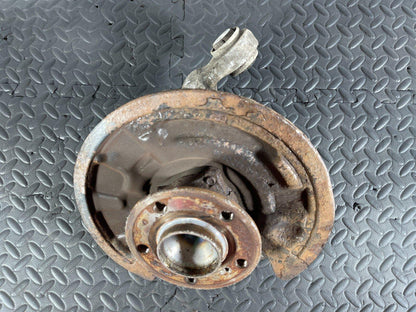 12-18 MERCEDES A B CLA W176 W246 C117 REAR RIGHT DRIVER SIDE WHEEL HUB 2460406