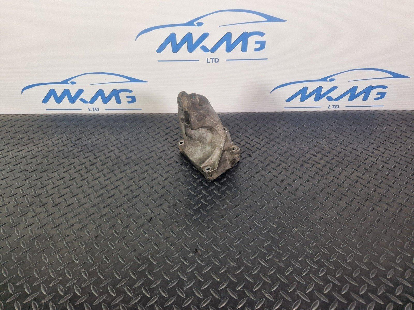 14-23 MERCEDES BENZ VITO W447 OM651 LEFT ENGINE MOUNTING A6512235704