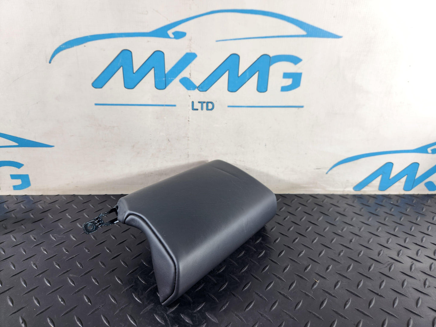 RANGE ROVER EVOQUE L551 GENUINE DASHBOARD LEATHER TRIM R8D2-04304-A