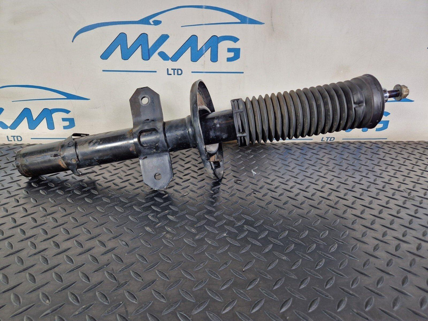 18-ON MERCEDES SPRINTER W910 FRONT FITS BOTH SIDES SHOCK ABSORBER A9103208600